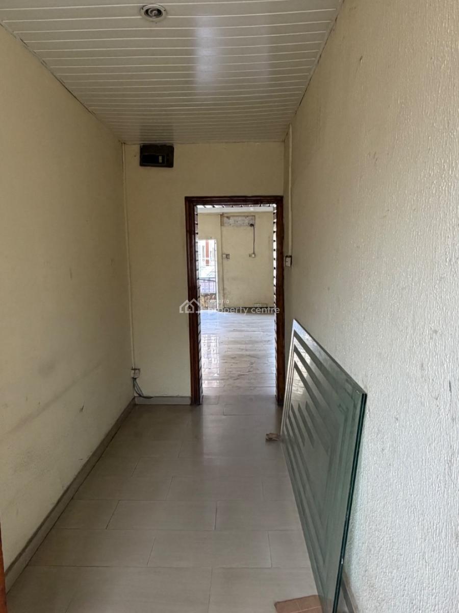 Four (4) Bedroom Office Space, Toyin Street, Ikeja, Lagos, Flat / Apartment for Rent