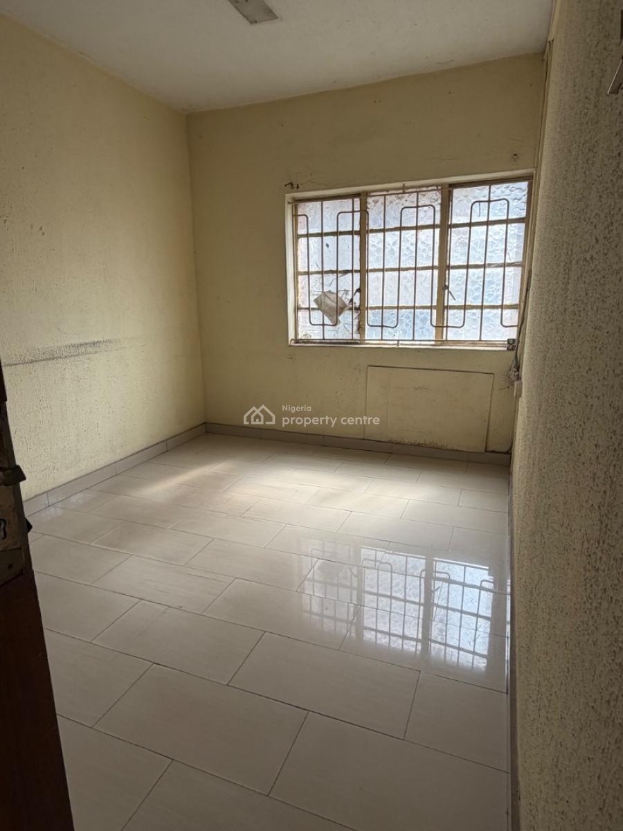 Four (4) Bedroom Office Space, Toyin Street, Ikeja, Lagos, Flat / Apartment for Rent