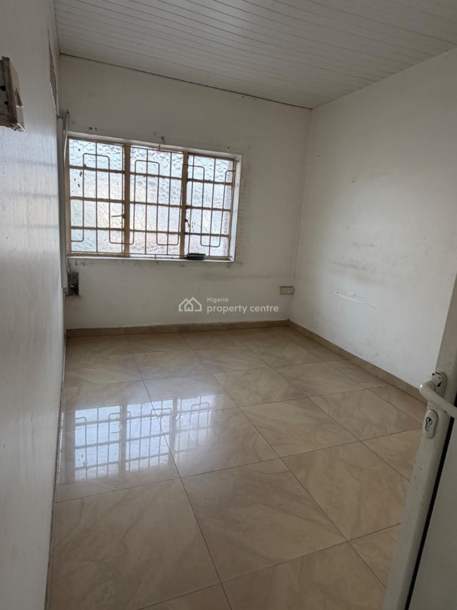 Four (4) Bedroom Office Space, Toyin Street, Ikeja, Lagos, Flat / Apartment for Rent
