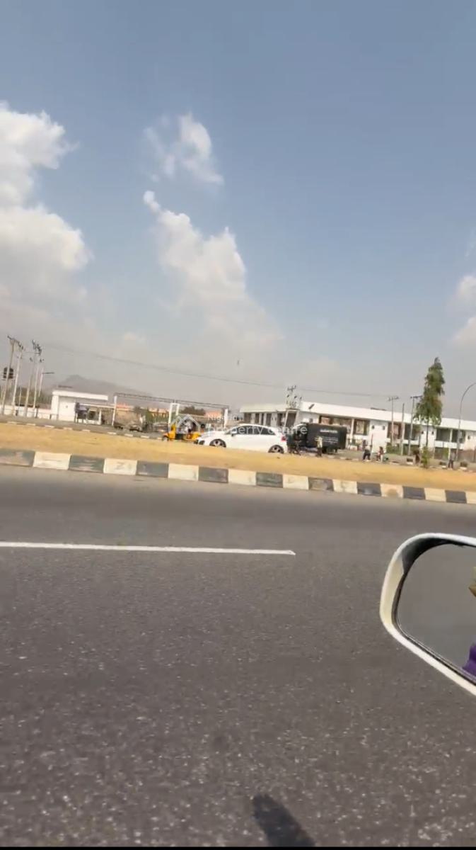 a Prime Land Occupying 700sqm, Admiralty Estate Asokoro, Abuja., Asokoro District, Abuja, Land for Sale