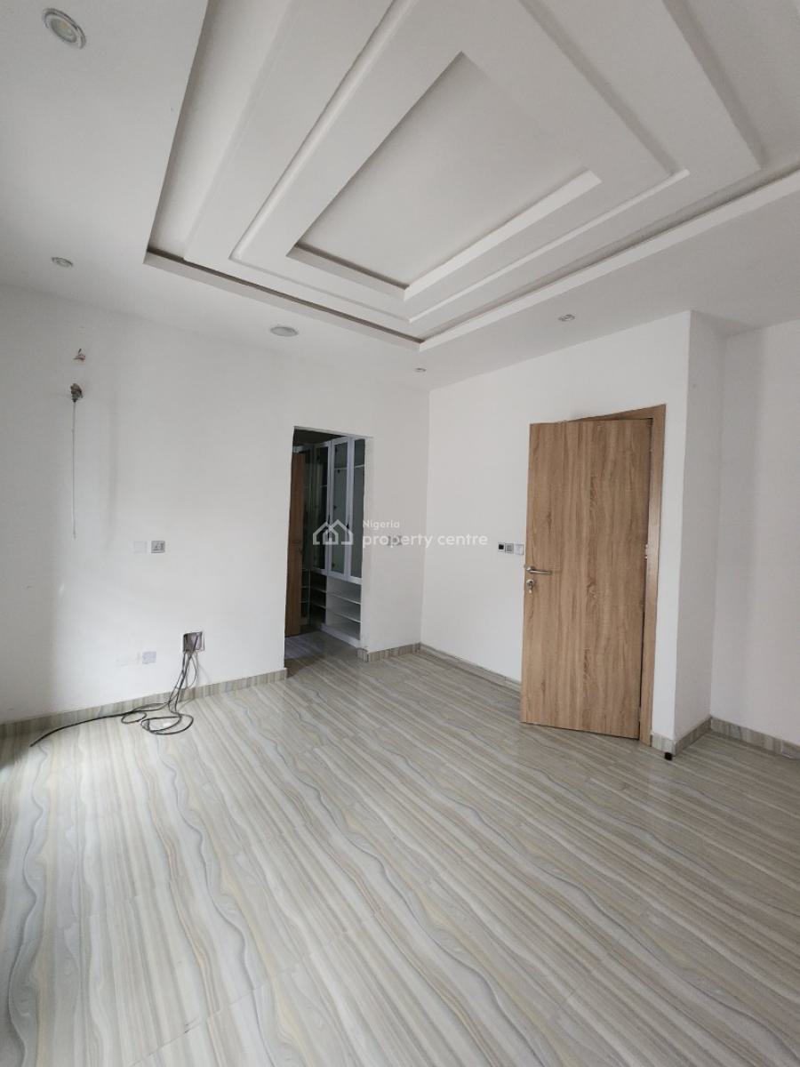 Lovely 4 Bedroom Terrace Duplex with Bq in a Secured Estate, Chevron, Lekki, Lagos, Terraced Duplex for Sale