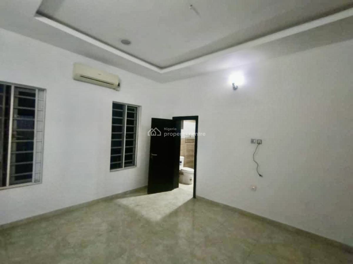 Best Offer on This Luxury and Beautiful : Commercial Allowed Too, Ikate, Lekki, Lagos, Semi-detached Duplex for Rent