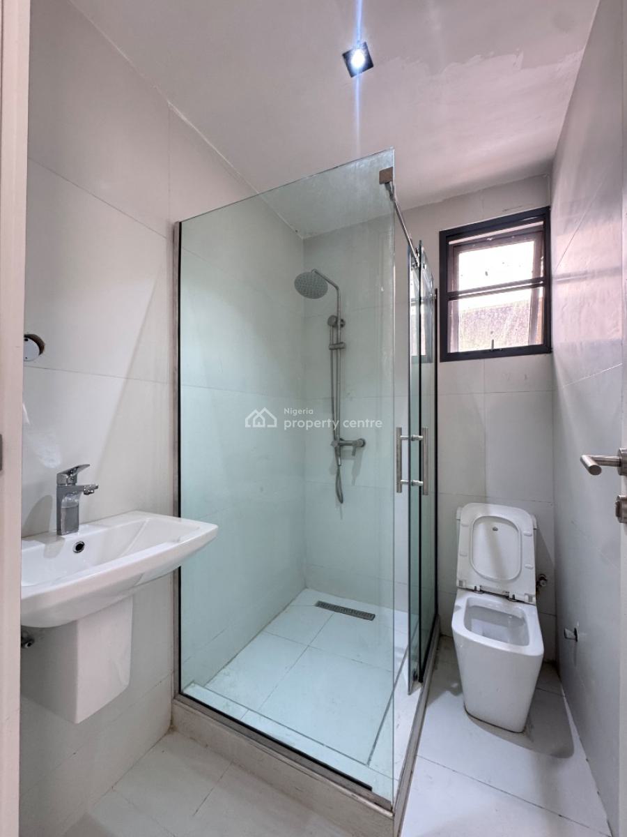 Luxury 2 Bedroom Apartment, Freedom Way, Lekki Phase 1, Lekki, Lagos, Flat / Apartment for Sale