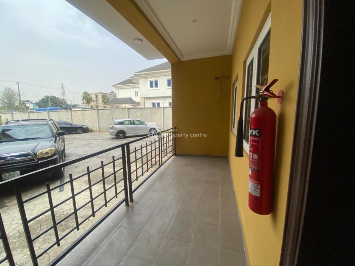 Spacious 3-bedroom Flat, Ikeja Gra, Ikeja, Lagos, Flat / Apartment for Rent
