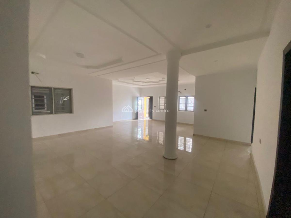 Spacious 3 Bedrooms Flat, Ikeja Gra, Ikeja, Lagos, Flat / Apartment for Rent