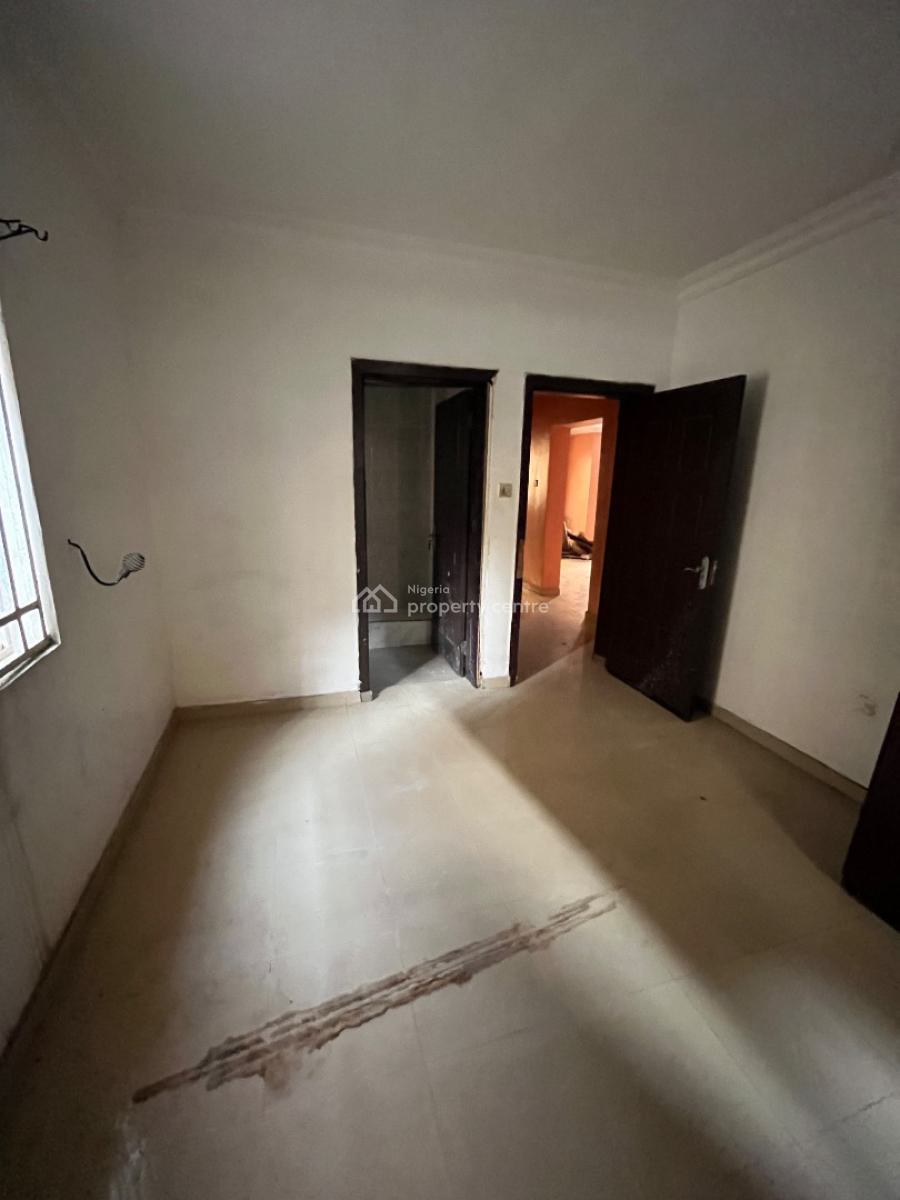 Spacious 3 Bedroom Flat, Ilasan, Ikate, Lekki, Lagos, Flat / Apartment for Rent