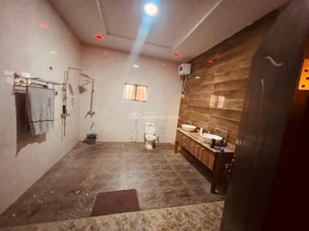 4 Bedroom Bungalow, Royal Garden Estate, Elebu, Off Akala Express, Ibadan, Oyo, Detached Bungalow for Sale