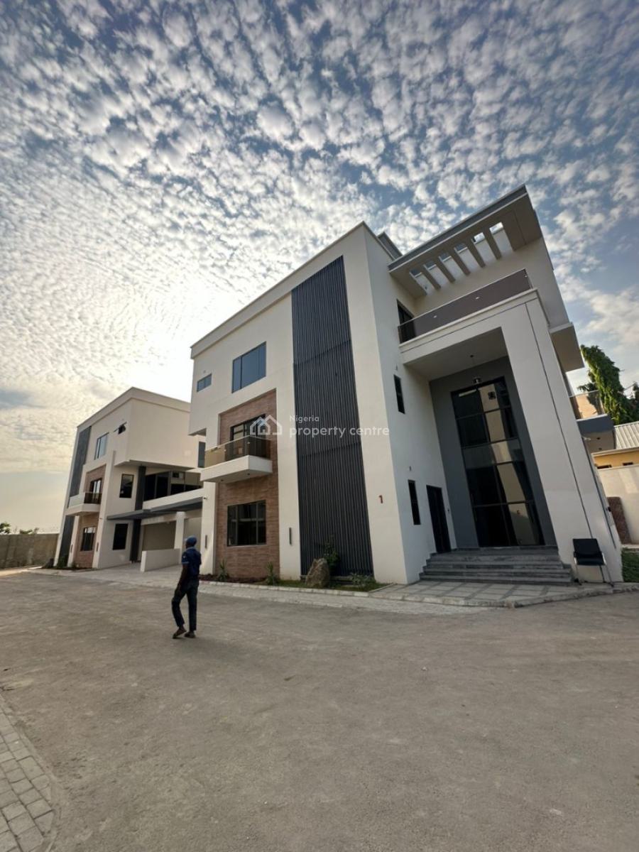 Luxury 5 Bedroom Detached Duplex  with 2 Living Rooms, Asokoro District, Abuja, Detached Duplex for Sale