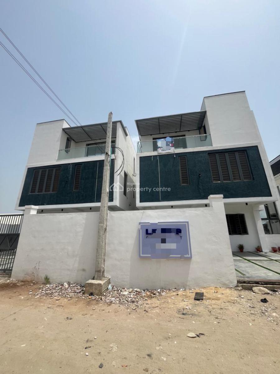 Spacious 4-bedroom Semi-detached Duplex with Bq & Rooftop Terrace, Ologolo, Lekki, Lagos, Semi-detached Duplex for Sale