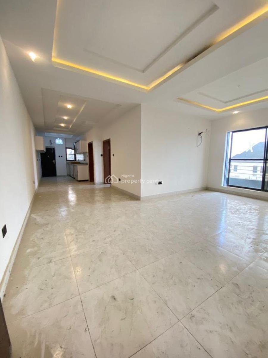 Luxury 2bedroom and Excellent Facilities, Hon Saheed Bankole Estate, Ologolo, Lekki, Lagos, Flat / Apartment for Sale