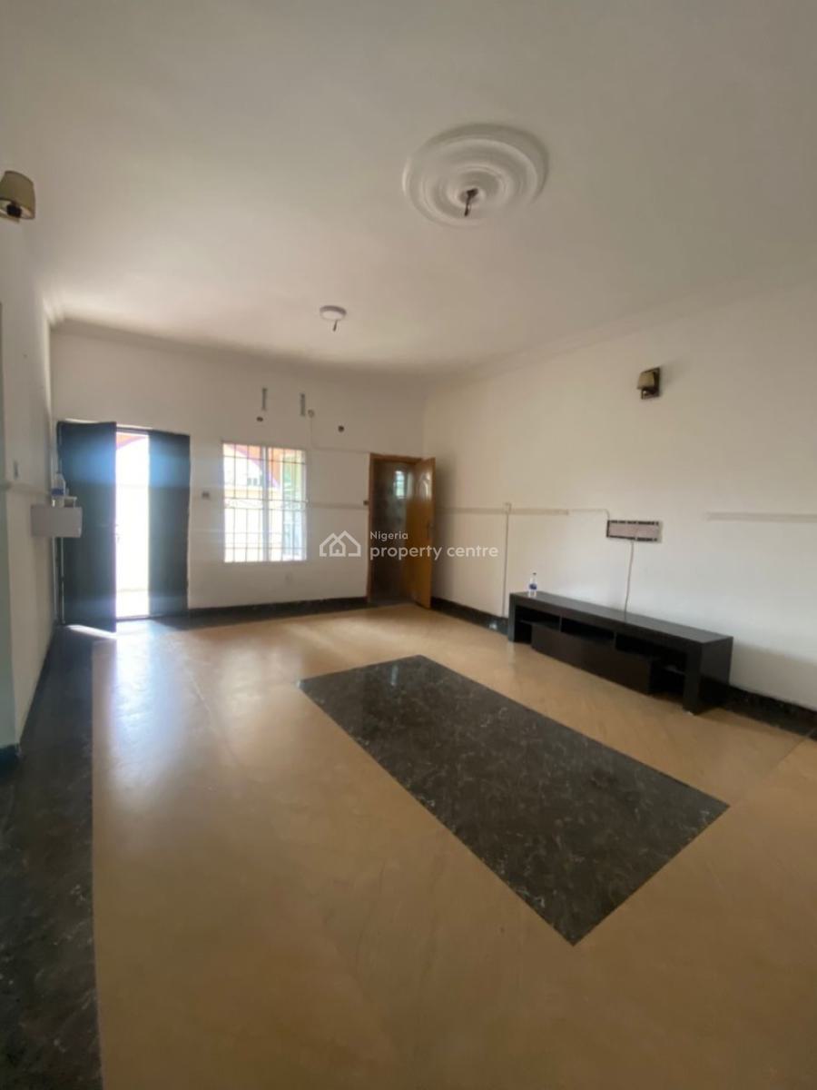 Standard 2 Bedroom Apartment with Excellent Facilities, Lekki Scheme 2, Ogombo, Ajah, Lagos, Flat / Apartment for Rent