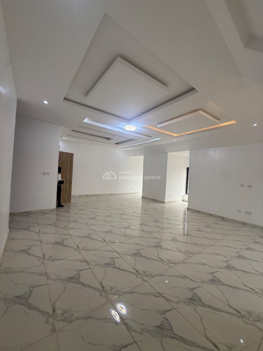 7bedroom Detached Duplex  +2 Bq, Karsana, Karsana, Abuja, Detached Duplex for Sale