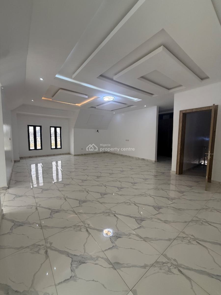 7bedroom Detached Duplex  +2 Bq, Karsana, Karsana, Abuja, Detached Duplex for Sale