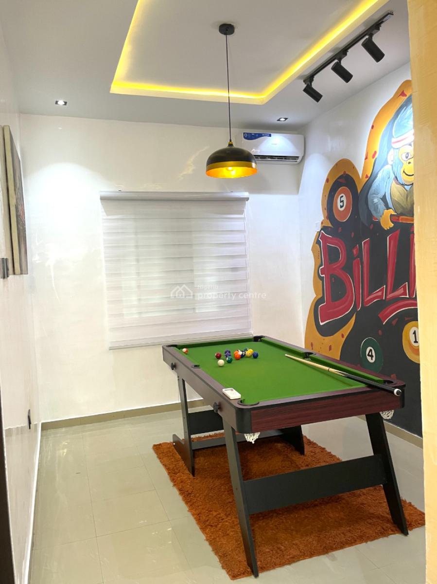 Luxury 2 Bed Apartment in Gwarimpa, 4th Avenue, Gwarinpa, Abuja, Flat / Apartment Short Let