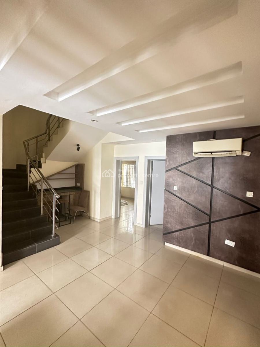 4 Bedroom Terrace Duplex, Lekki Phase 1, Lekki, Lagos, Terraced Duplex for Rent