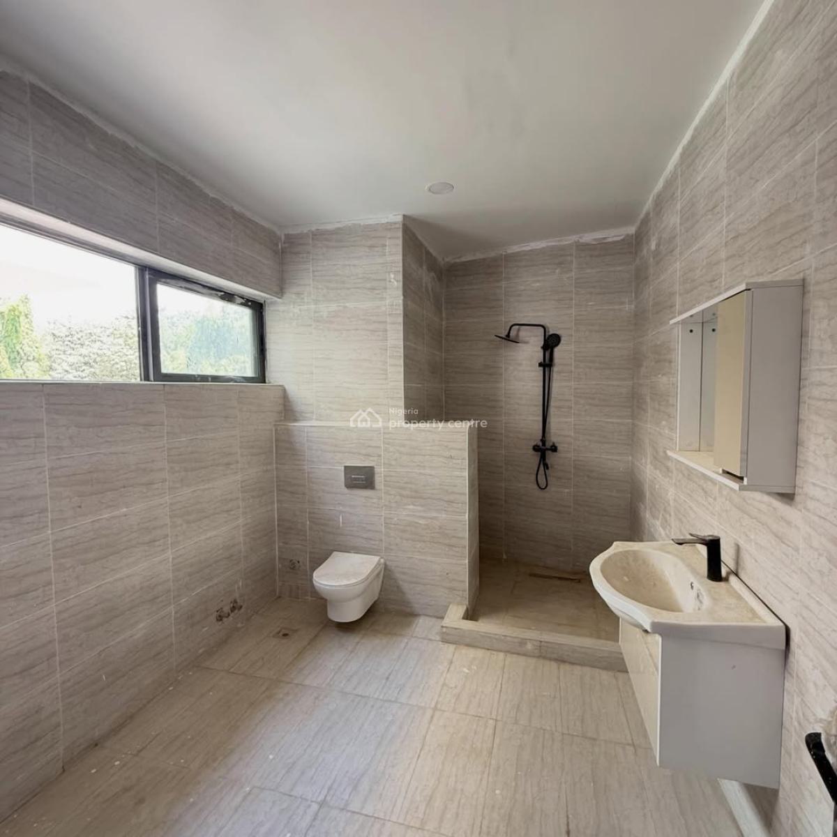 Pristine  5 Bedroom Terrace Duplex 1 Room Bq, Maitama District, Abuja, Terraced Duplex for Sale