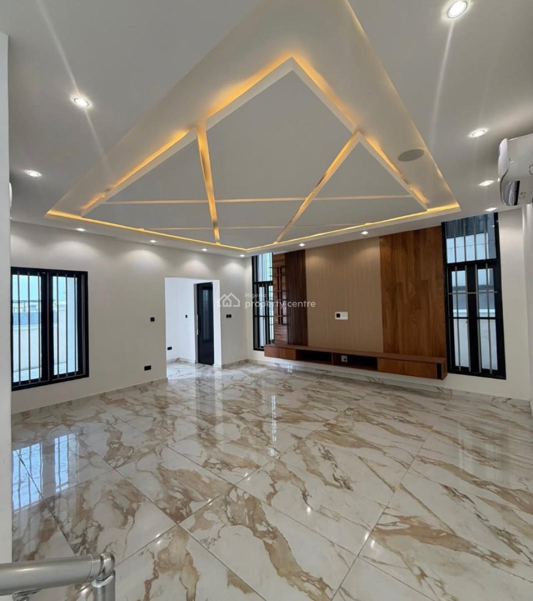 Spacious 5 Bedroom  Detached House with Bq + Cinema, Lekki Phase 1, Lekki, Lagos, Detached Duplex for Sale