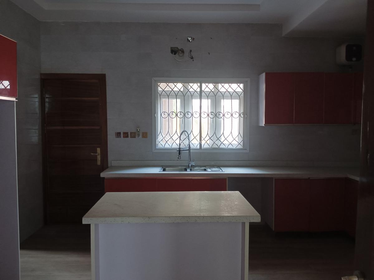 Luxury Built 5 Bedroom Detached Duplex, 2 Bedroom Bq on 648sqm, Exxonmobil Cooperative Estate (chaplain Court),ogombo Road, Ajah, Lagos, Detached Duplex for Sale