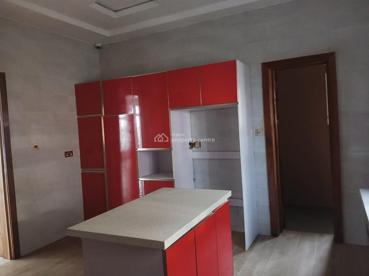 Luxury Built 5 Bedroom Detached Duplex, 2 Bedroom Bq on 648sqm, Exxonmobil Cooperative Estate (chaplain Court),ogombo Road, Ajah, Lagos, Detached Duplex for Sale