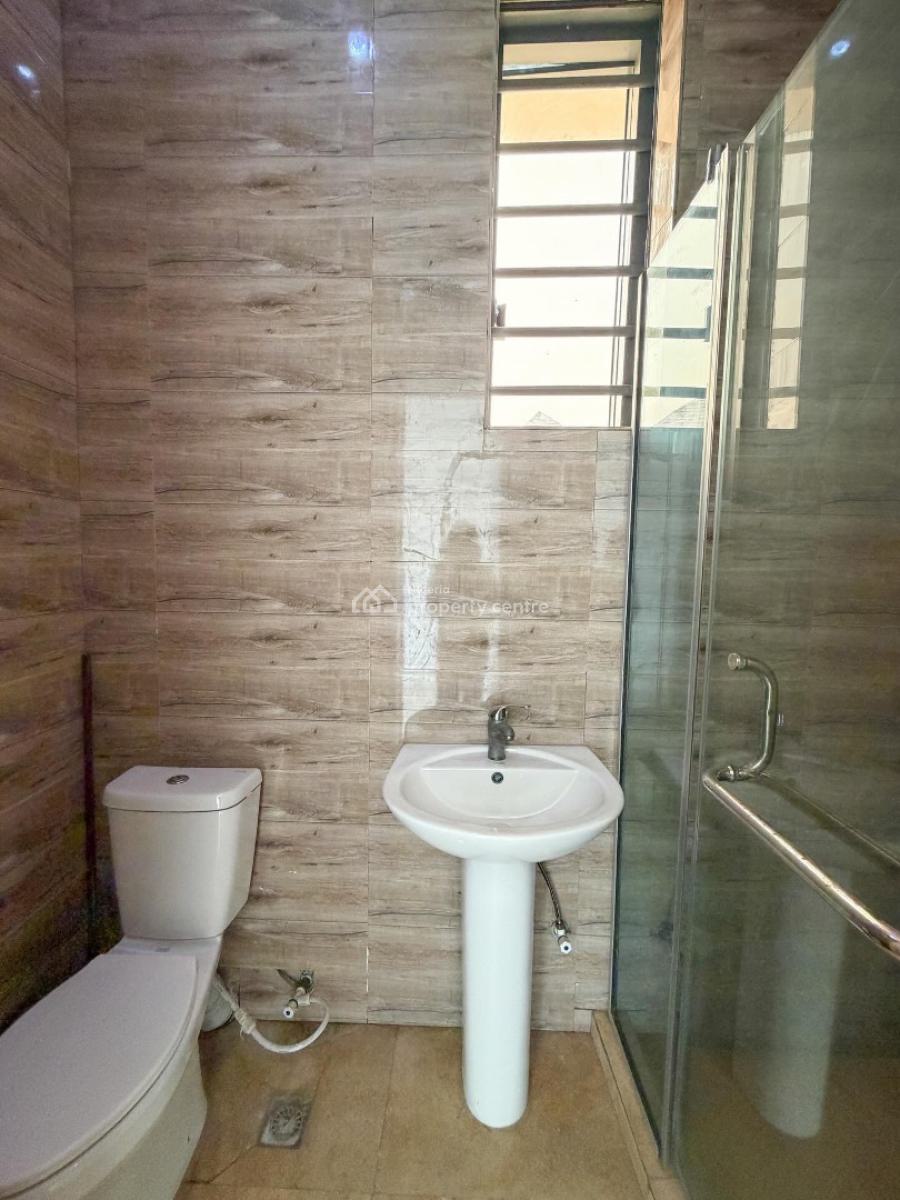 Lovely 2 Bedroom Apartment, Chevron Toll Gate, Lekki, Lagos, Block of Flats for Sale