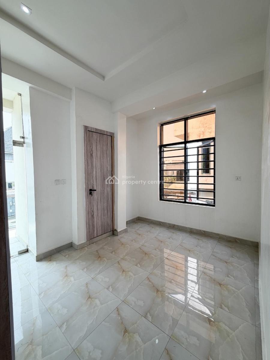 Lovely 2 Bedroom Apartment, Chevron Toll Gate, Lekki, Lagos, Block of Flats for Sale