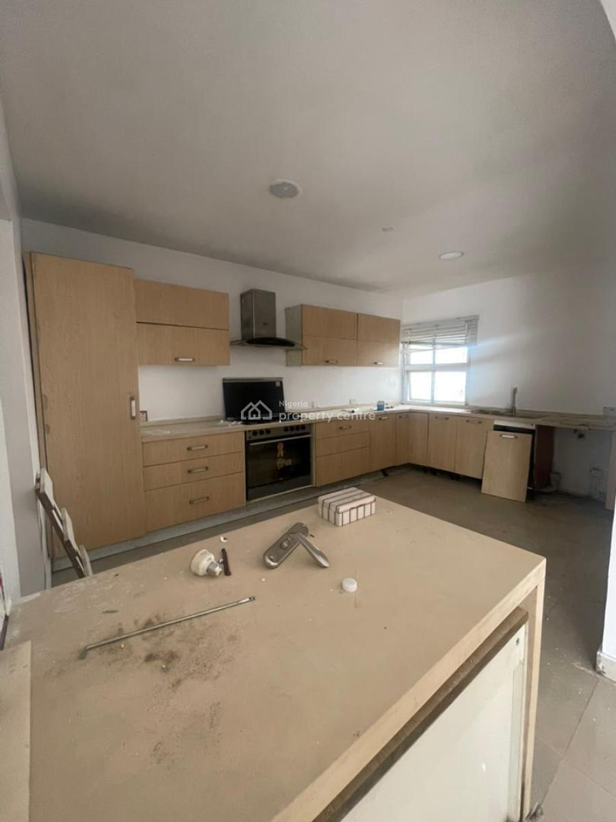 2 Bedroom Penthouse, Lekki Phase 1, Lekki, Lagos, Flat / Apartment for Rent