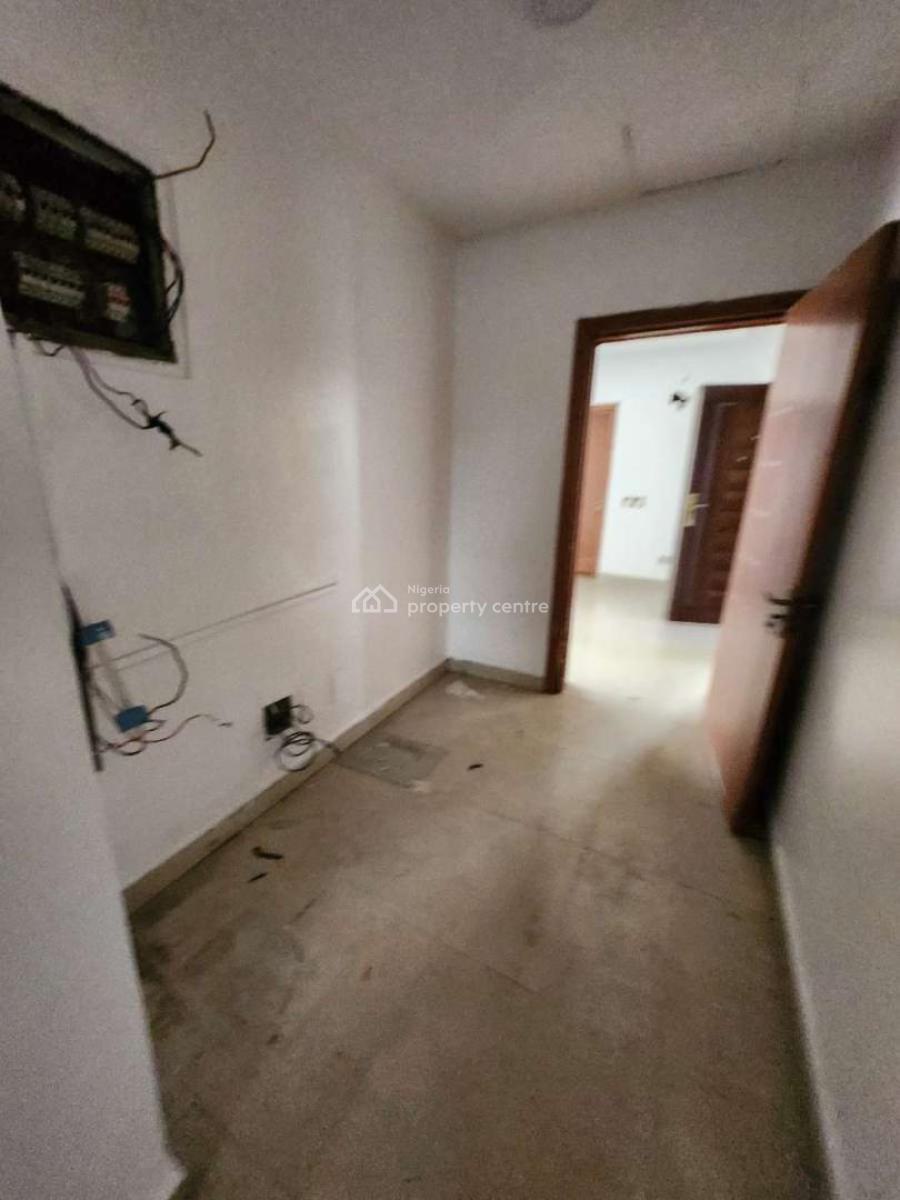 2 Bedroom Penthouse, Lekki Phase 1, Lekki, Lagos, Flat / Apartment for Rent