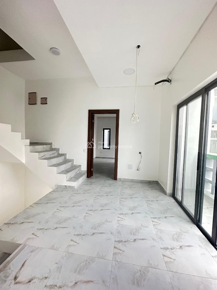 4 Bedroom Semi-detached Duplex, Lekki Phase 1, Lekki, Lagos, Semi-detached Duplex for Sale