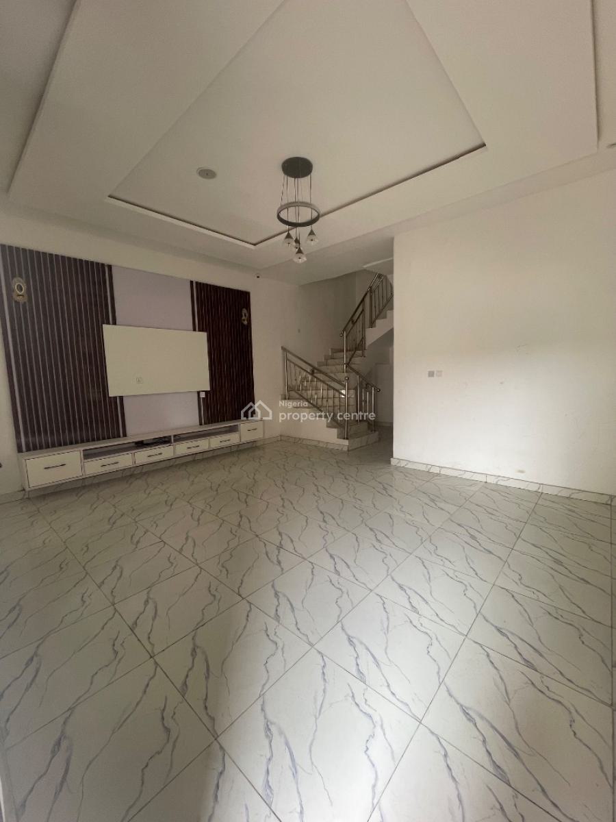 4 Bedroom Semidetached House, Matthew Osawemen, Ologolo, Lekki, Lagos, Semi-detached Duplex for Sale