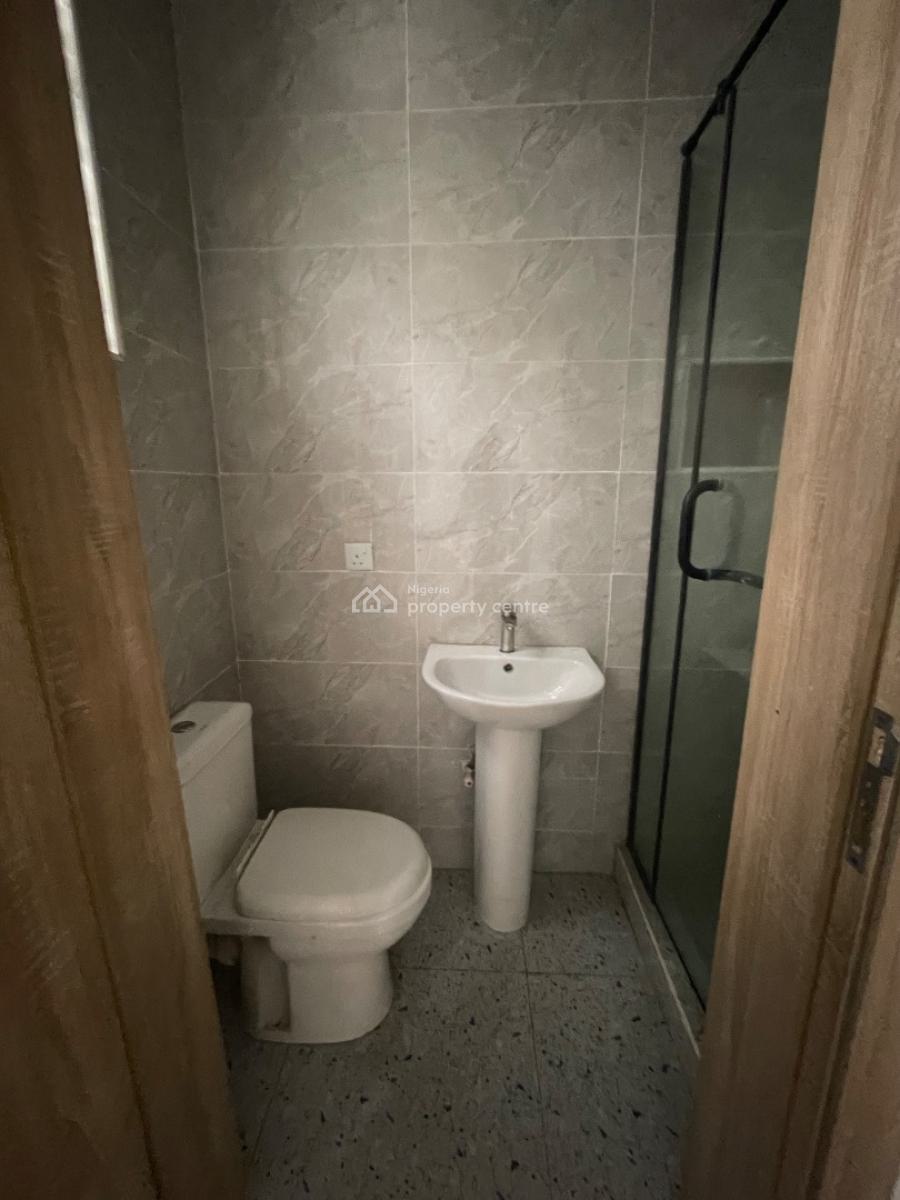 4 Bedroom Semidetached House, Matthew Osawemen, Ologolo, Lekki, Lagos, Semi-detached Duplex for Sale