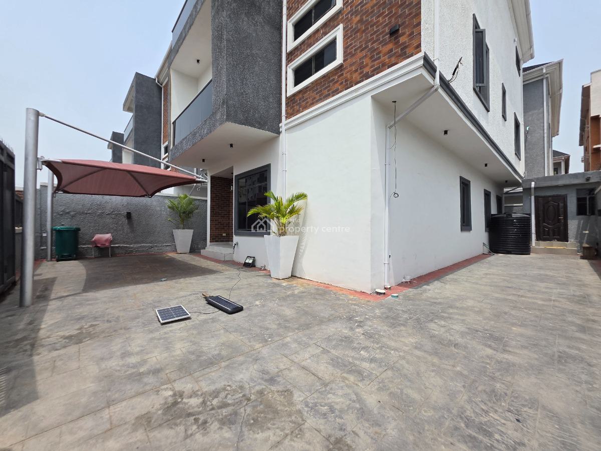 5 Bedroom Detached Duplex with Bq and Gate House, Lekki Phase 1, Lekki, Lagos, Detached Duplex for Sale