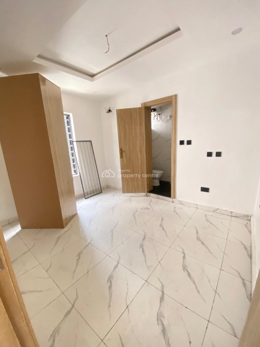 Modern Brand New 2 Bedroom Serviced Apartment Available, Ologolo, Lekki, Lagos, Flat / Apartment for Sale