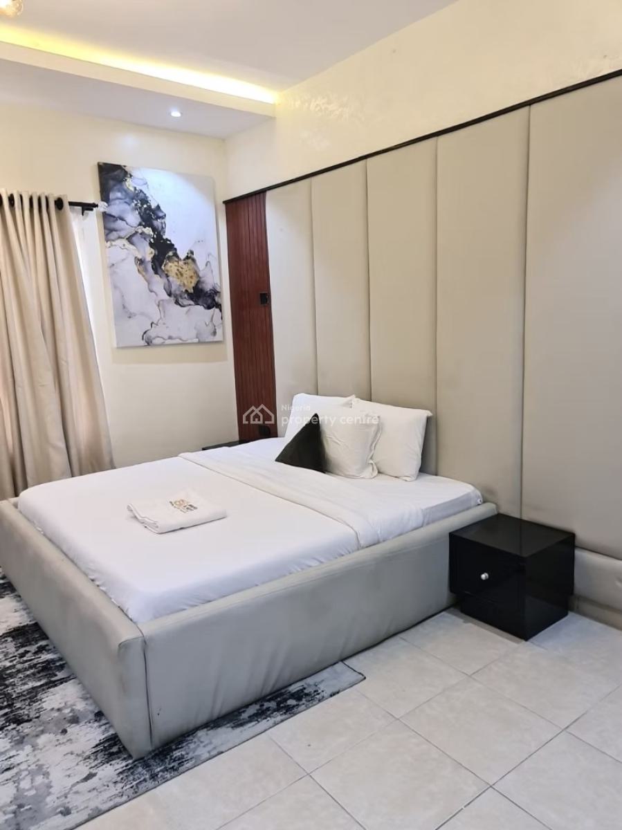 Nicely Furnished 3 Bedroom Apartment, Osapa, Lekki, Lagos, Flat / Apartment Short Let