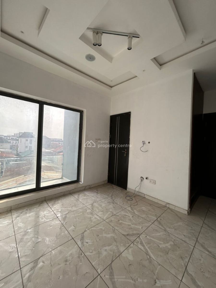 2-bedroom Apartment, Ologolo, Lekki, Lagos, Flat / Apartment for Rent