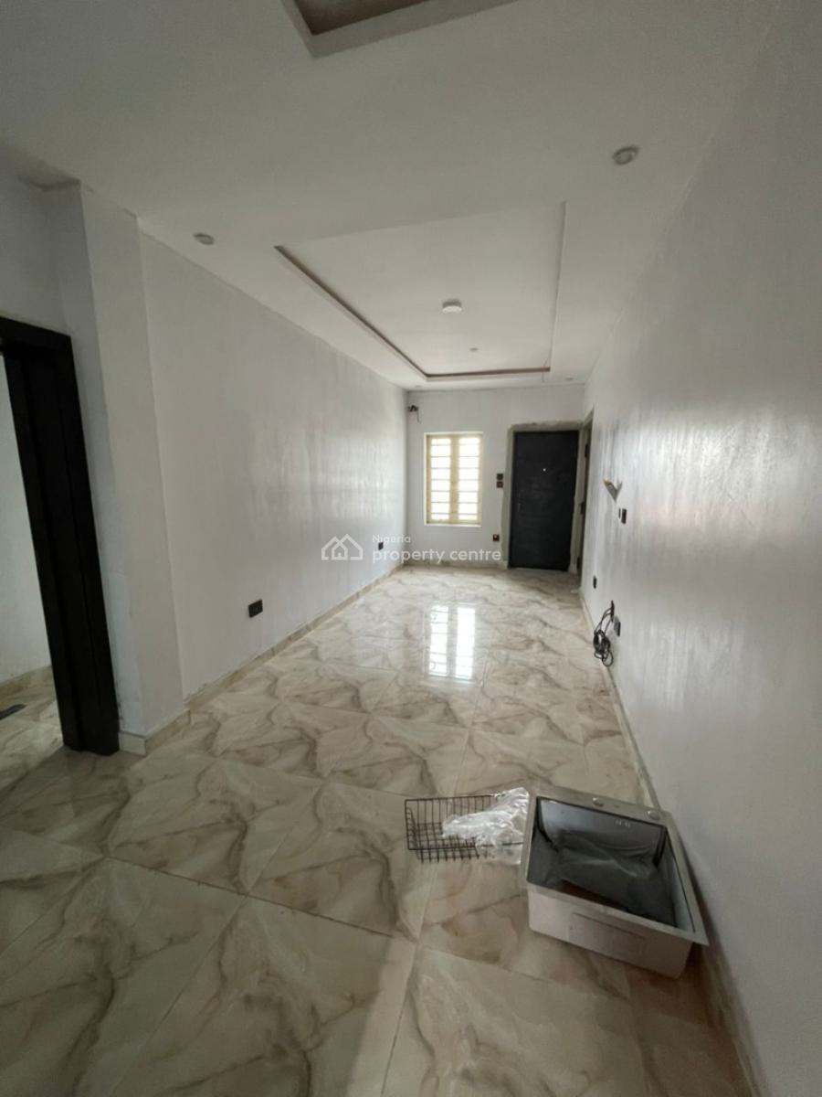 Sharp 2 Bedroom Apartment, Ilasan, Lekki, Lagos, Flat / Apartment for Rent