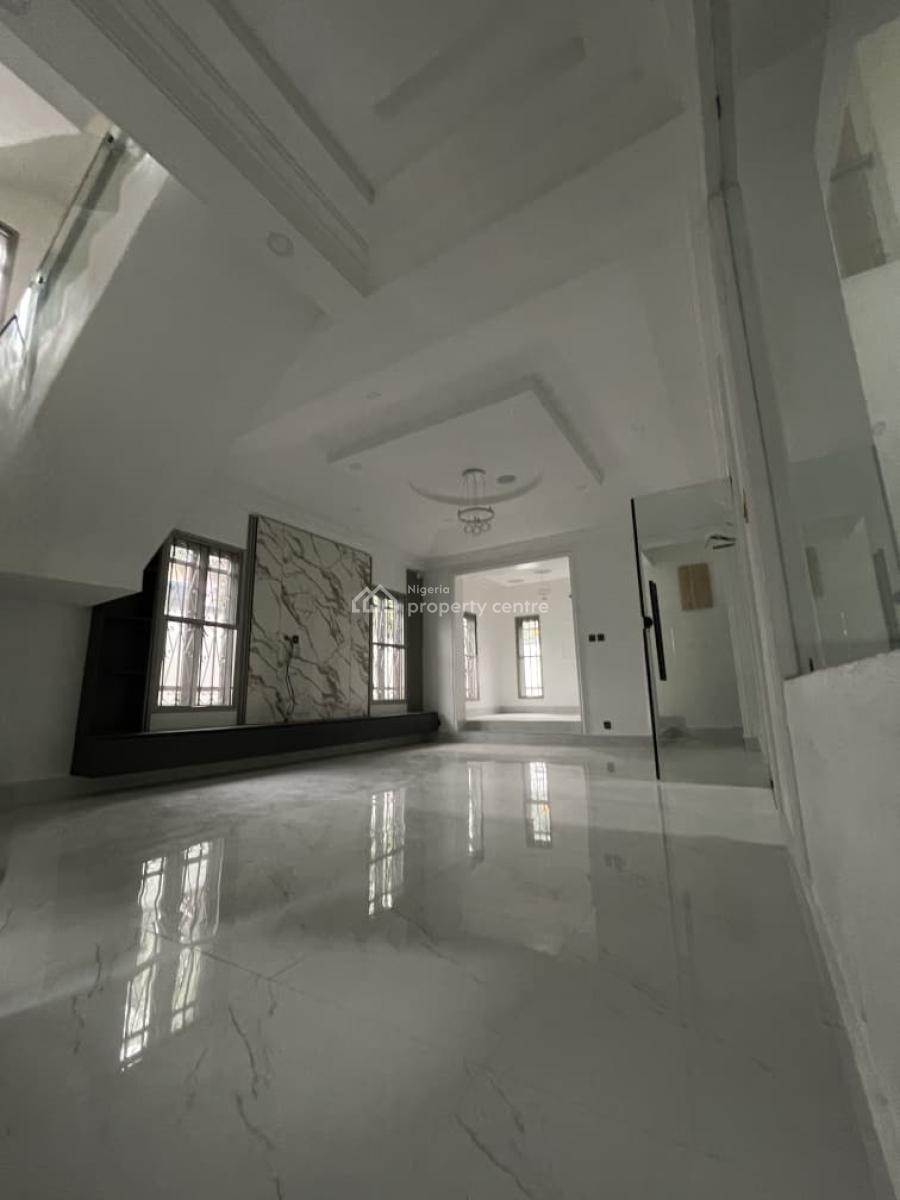 Magnificient 5 Bedroom Fully Detached Duplex + 2 Bq, Egbeda, Alimosho, Lagos, Detached Duplex for Sale