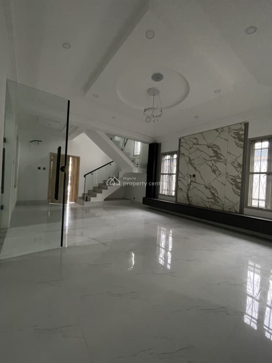 Magnificient 5 Bedroom Fully Detached Duplex + 2 Bq, Egbeda, Alimosho, Lagos, Detached Duplex for Sale