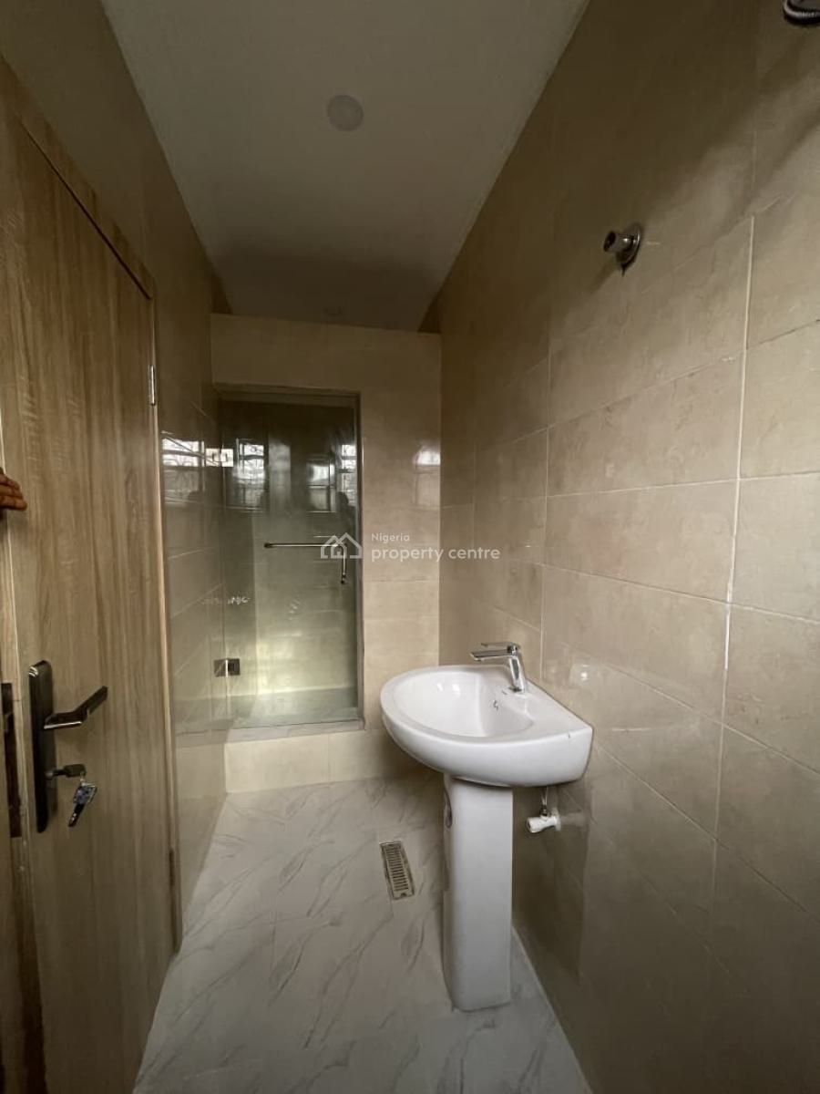 Magnificient 5 Bedroom Fully Detached Duplex + 2 Bq, Egbeda, Alimosho, Lagos, Detached Duplex for Sale