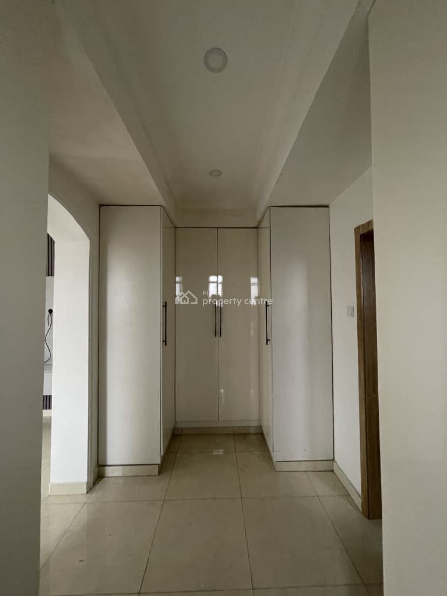 Magnificient 5 Bedroom Fully Detached Duplex + 2 Bq, Egbeda, Alimosho, Lagos, Detached Duplex for Sale