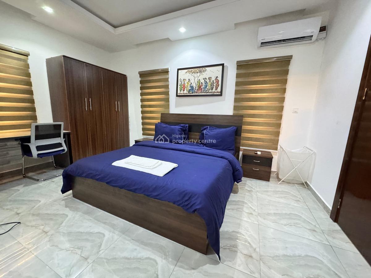 Stunning 2-bedroom Modern Apartment, Lekki Phase 1, Lekki, Lagos, Flat / Apartment Short Let