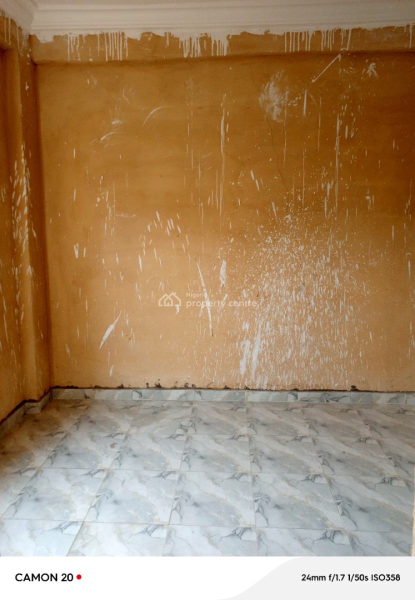 Newly Built Miniflat Upstairs  Personal Prepaid Metre,  Balcony, Surulere, Lagos, Flat / Apartment for Rent