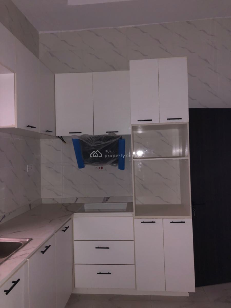 Executive Newly Built 3 Bedroom Flat, Off Kilo, Kilo, Surulere, Lagos, Flat / Apartment for Sale