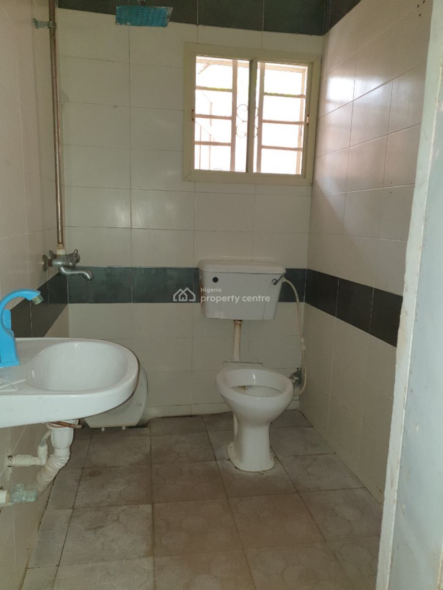 Spacious 2 Bedroom Flat, Idado Estate, Idado, Lekki, Lagos, Flat / Apartment for Rent