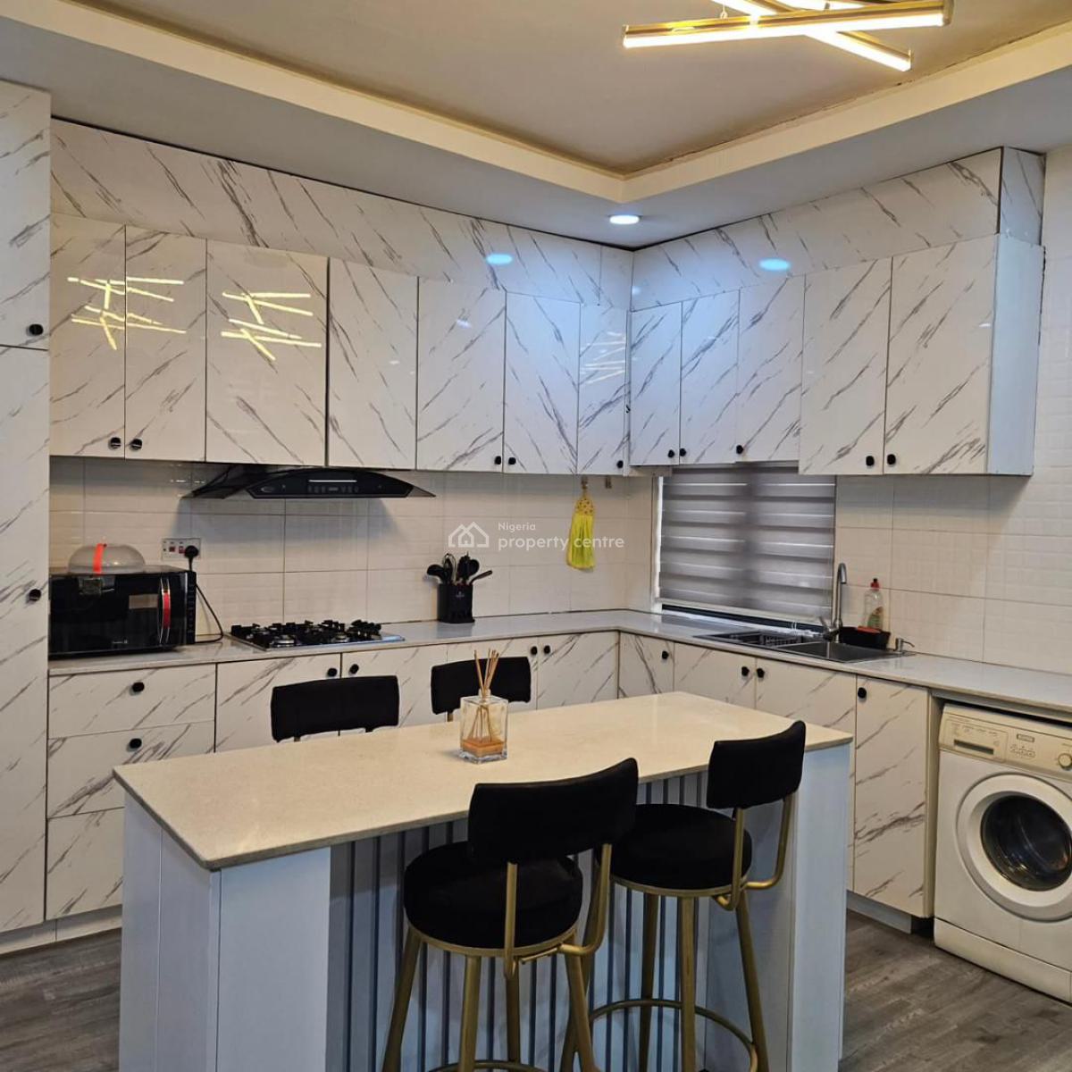 2 Bedroom Apartment with Snooker, Board,ps5 & Tennis, Oko Awo, Victoria Island (vi), Lagos, Flat / Apartment Short Let