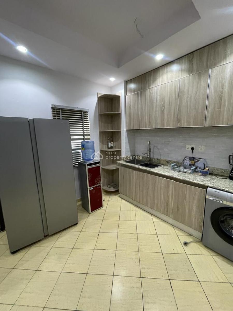 Luxury 3 Bedroom Apartment with Excellent Facilities, Freedom Way, Primewater View Estate, Lekki Phase 1, Lekki, Lagos, Flat / Apartment for Rent