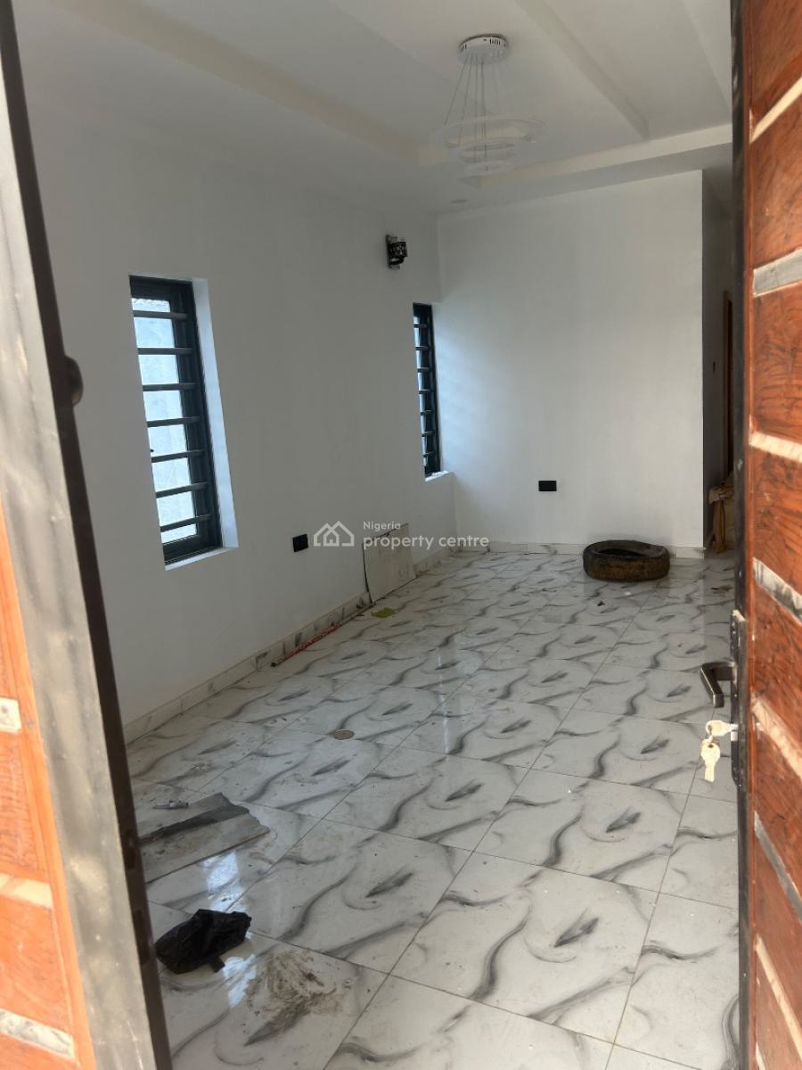 Luxurious 2bed, Graceland Estate, Isheri Olofin, Alimosho, Lagos, Flat / Apartment for Rent