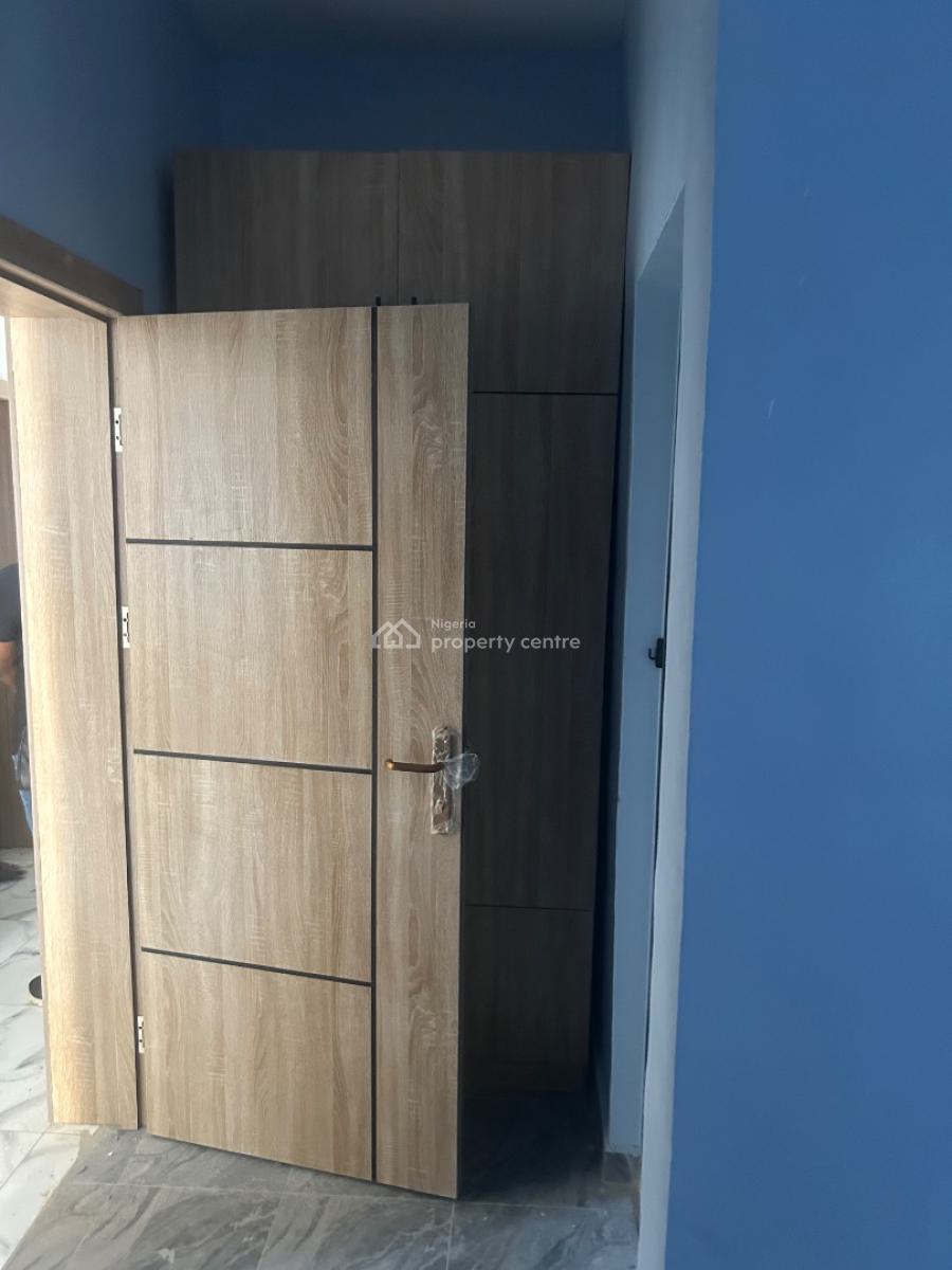 Luxurious 2bed, Graceland Estate, Isheri Olofin, Alimosho, Lagos, Flat / Apartment for Rent