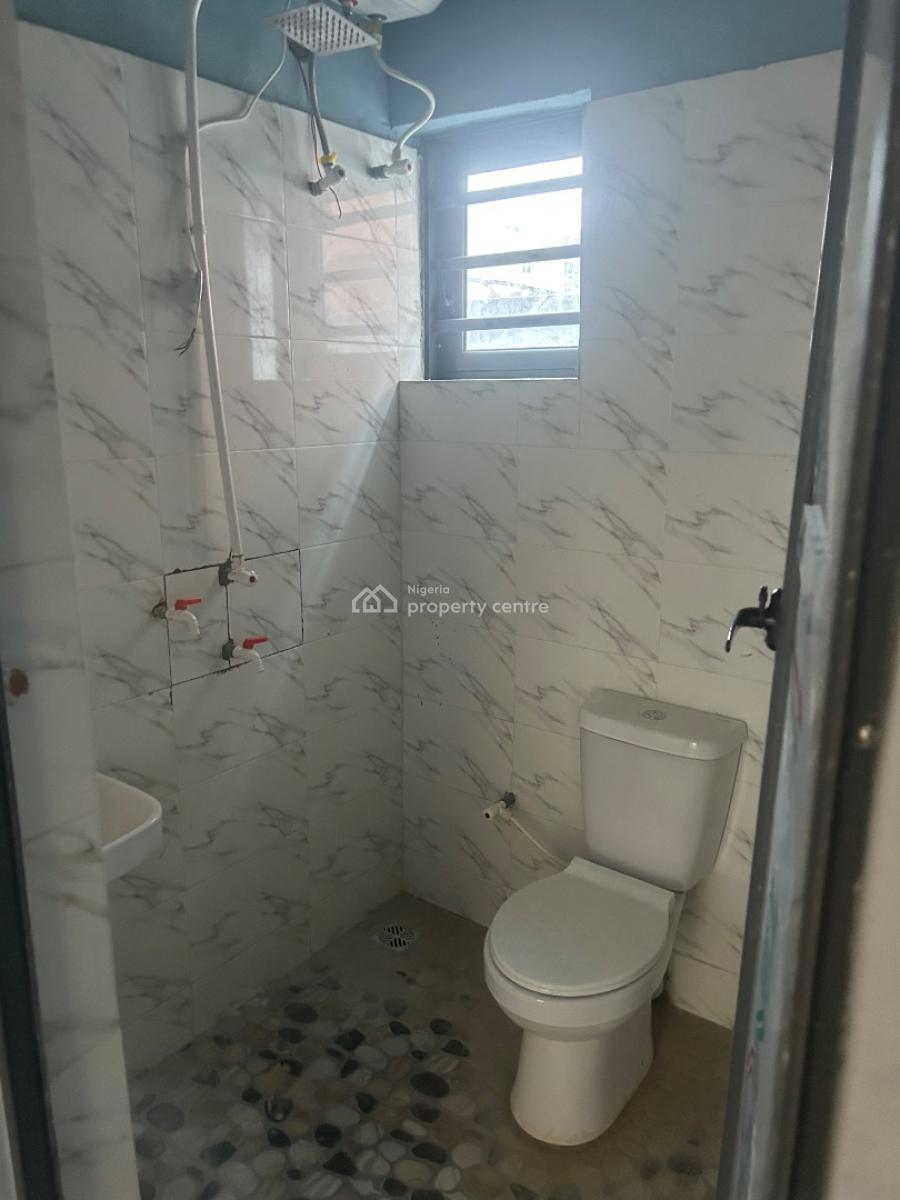 Luxurious 2bed, Graceland Estate, Isheri Olofin, Alimosho, Lagos, Flat / Apartment for Rent