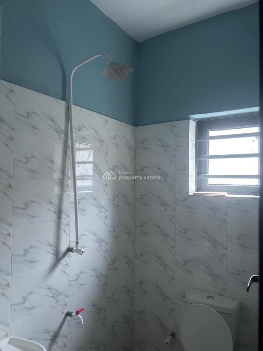 Luxurious 2bed, Graceland Estate, Isheri Olofin, Alimosho, Lagos, Flat / Apartment for Rent