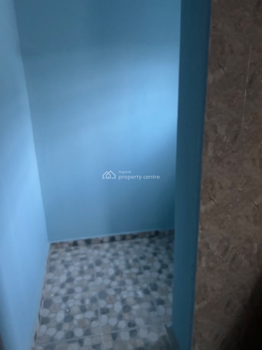 Luxurious 2bed, Graceland Estate, Isheri Olofin, Alimosho, Lagos, Flat / Apartment for Rent